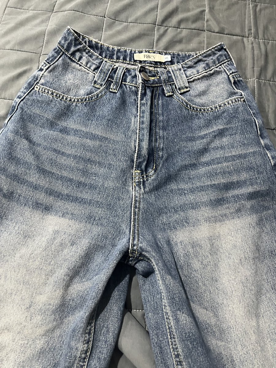 ทาโร่ tweet media