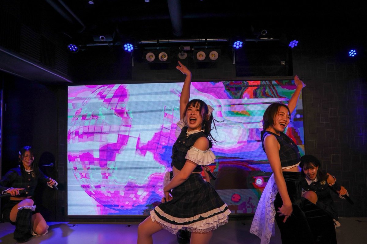 やっと娘。#ミラドルvol.8🪞#dinsee賞🏆受賞💖 tweet media
