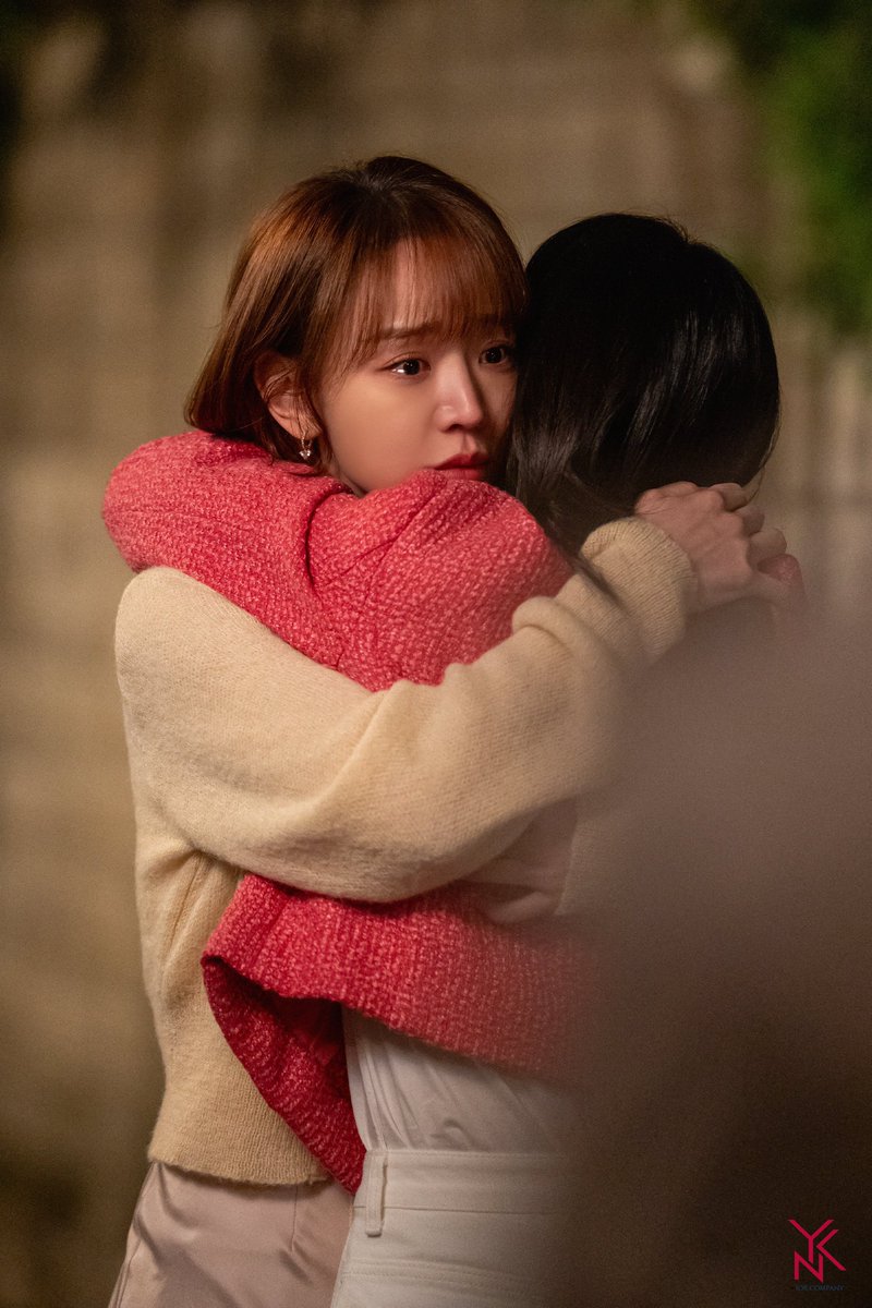 1o9shs's tweet photo. 울다가 브이 날릴 수 있는 배우 모에하고 좋음 https://t.co/VoIOAdolQF