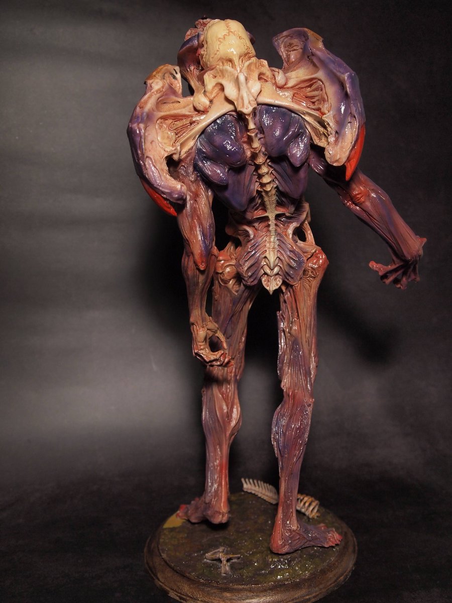 フューチャーモデルズ製、竹谷隆之氏原型の「EROSIVE GUYVER」塗り