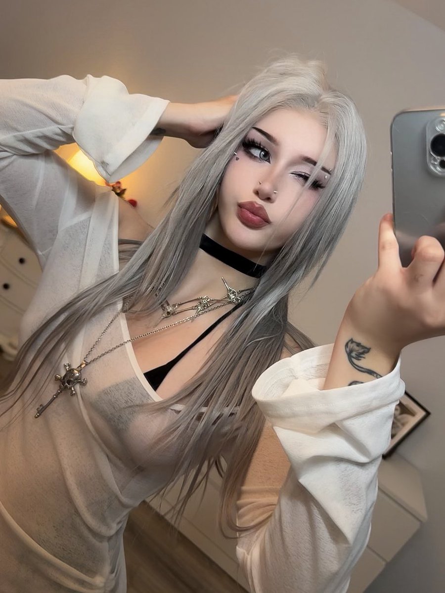 LetsGoAltGirls's tweet photo. let's get nasty and jerk to some alt girls https://t.co/pdLF2WGZSg