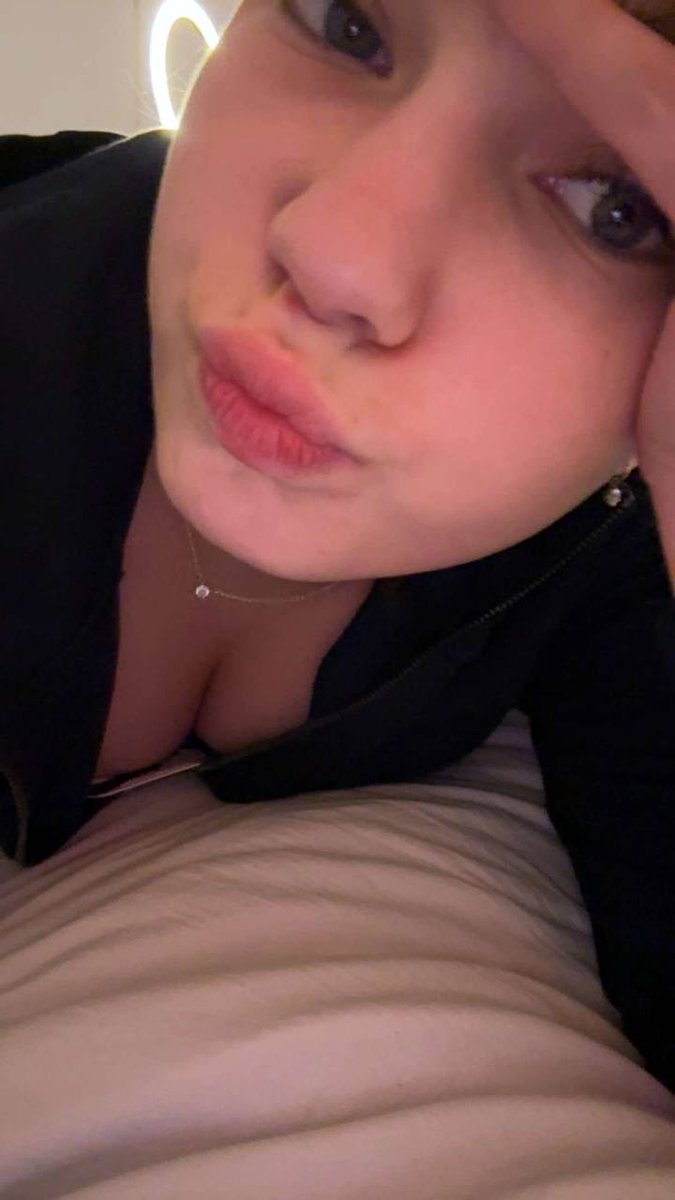 MariaBorg2007's tweet image. 🔁 för min snap😘 lovar att snapa såhär hela dagarna med dig❤️