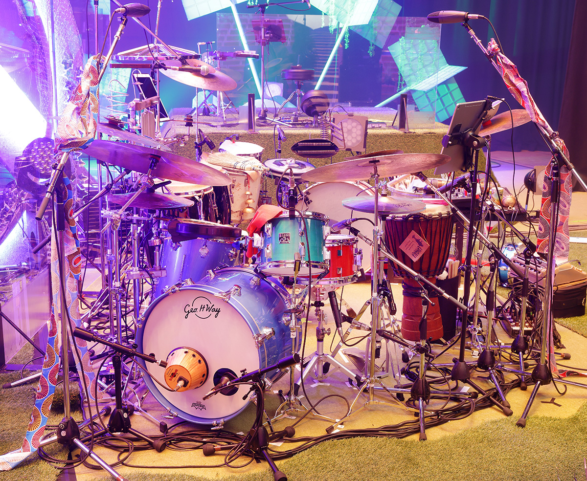 【ドラマガWEB｜DRUM SET FILE】
🥁神谷洵平 with George H. Way Aristocrat Studio × TAMA SUPERSTAR Reissue

▼記事はこちら
drumsmagazine.jp/player/kit-kam…

aikoや大橋トリオをはじめ、ライヴ／レコーディング現場に引っ張りだこのドラマー＝ #神谷洵平。
#イカロスかみやん