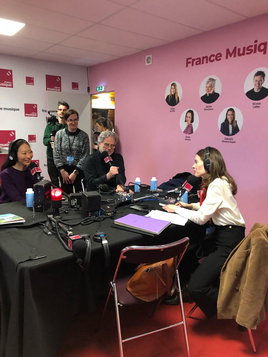 フランス、ナントのラ・フォル・ジュルネに今年も出演できとても嬉しいです✨リサイタル公演《ヴェネツィア》の前にAurélie Moreauさんのラジオ Stars du classique に出演させていただきました☺️プソフォス弦楽四重奏団との公演や、Arteで放映される日曜のクロージングコンサートも楽しみです！