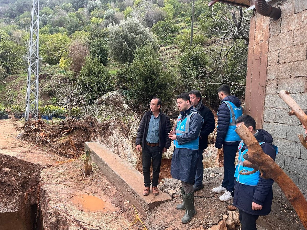 📍MERSİN 

Ülkü Ocakları Mersin Erdemli İlçe Başkanlığı tarafından, Erdemli’de meydana gelen sel felaketinde yardım çalışmalarında bulunuldu.