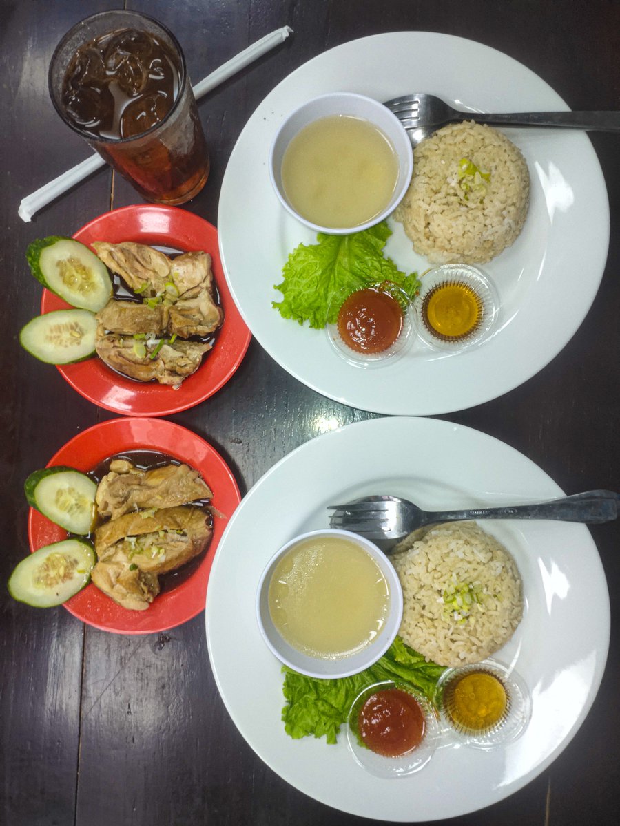 ruzdwi's tweet photo. 🐔 https://t.co/V0AEhF657I