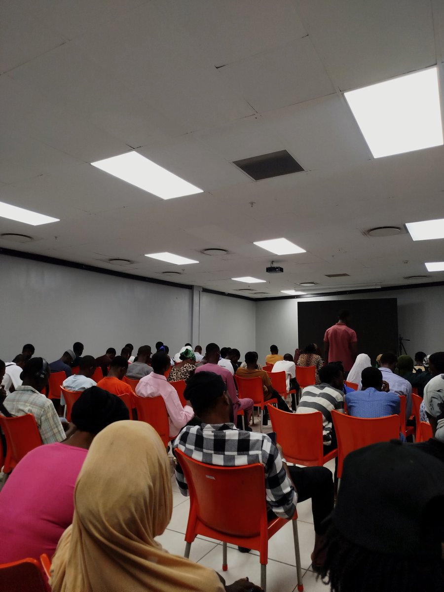 KingisraelEthH's tweet photo. Active at the Web3 for All - Base Edition Abuja.

@thekinginweb3 
@DIGITALOFABJ
@N3RDAwesome
@mesh_arc
@web3hubnetwork

#buildwithbase #basecommunitymeetup https://t.co/KPS0rgmqu5