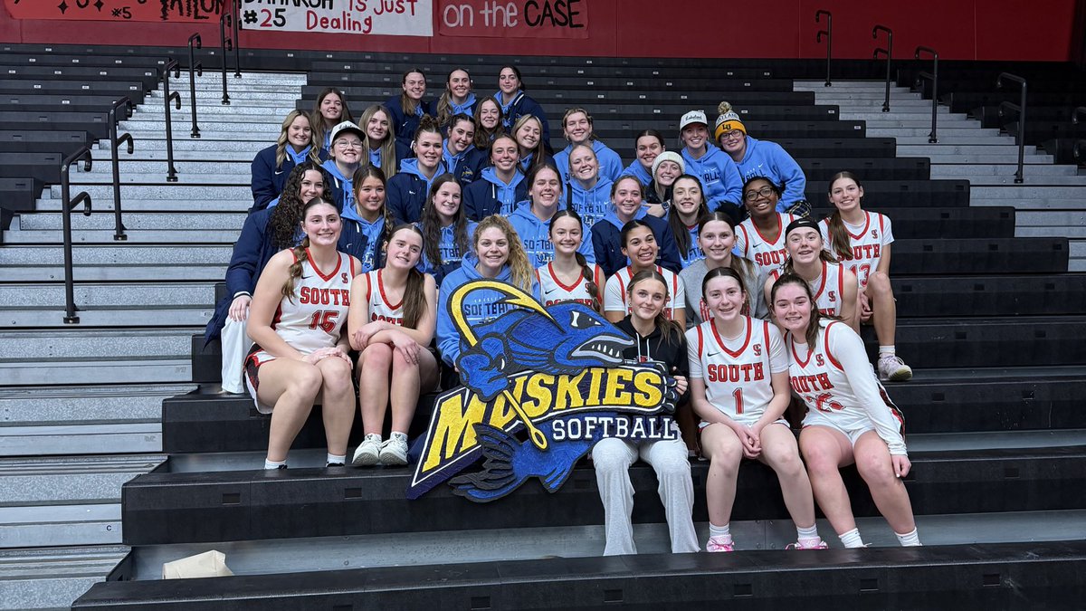 Lakeland Softball tweet media