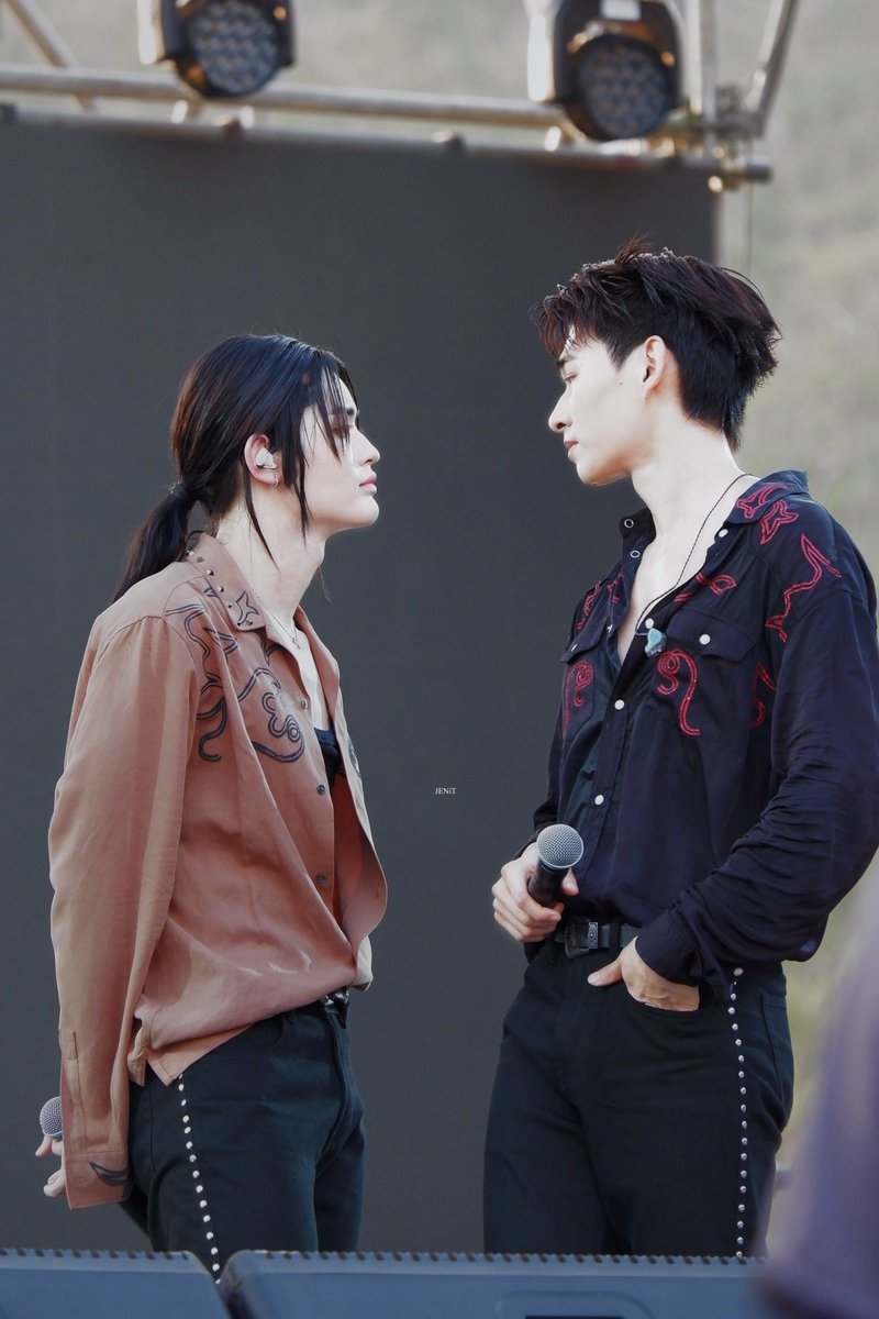 JJenita3's tweet image. พี่ชาวี ชลลี่ว่าชลลี่ไม่โอเลยอ่า 🙂‍↔️

#MUUJIFestxATLAS
#JuniorATLAS #NiceATLAS
#ATLAS_TH #ATLASth