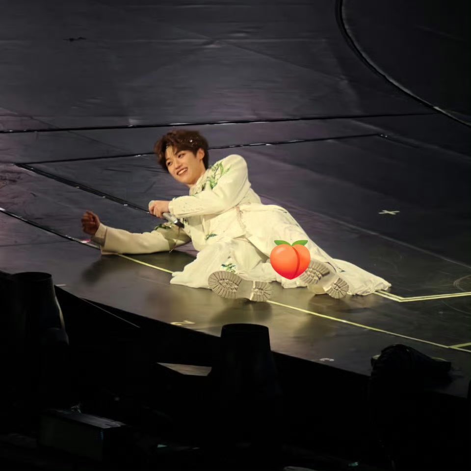 zi7617ji's tweet image. 즈위 뭐해🤣귀여워죽겠네

CHASE ZIYU OCEAN GLOW
#ZiYuTourXiaMenD2 #ZiYu #즈위 #梓渝