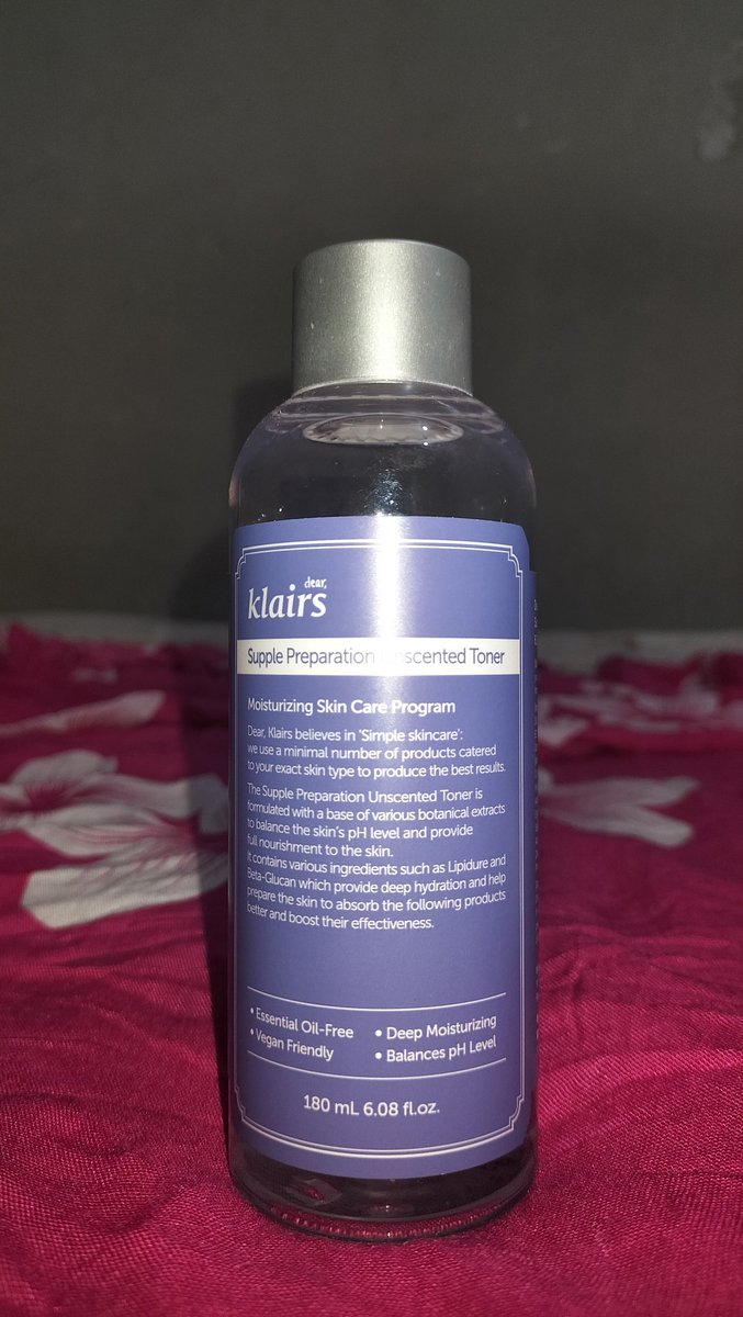qtugas's tweet photo. [Want to Sell] Preloved Klairs Supple Preparation Unscented Toner

Sisa sesuai di pict, pemakaian bersih, exp masih lama, pembelian di shopimall, 100k (nego), dom: jaksel/krw

# wtb wts preloved skincare toner https://t.co/CORY60Qk89