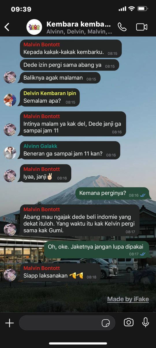 Jujulaayo's tweet photo. Longlong Quadruplet Few Tweets AU
—geonlong ft leolong ft seolong ft xinxinz https://t.co/KE6PduciY8