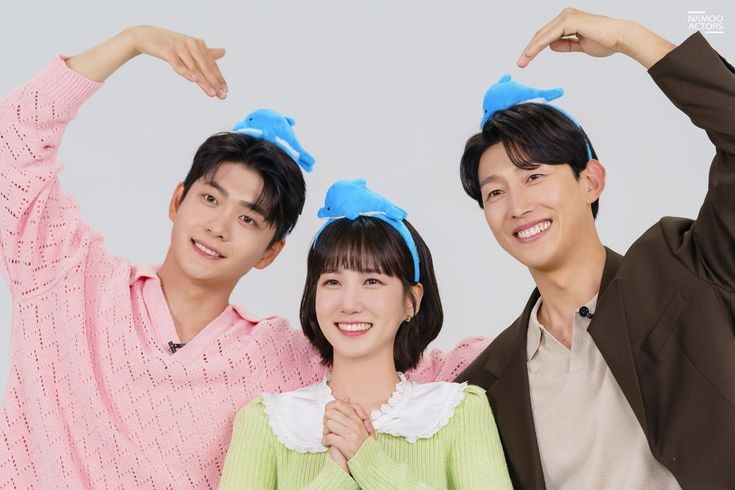 Our fave trio

#ExtraordinaryAttorneyWoo 
#이상한변호사우영우 
#ParkEunbin 
#KangTaeOh
#KangKiYoung