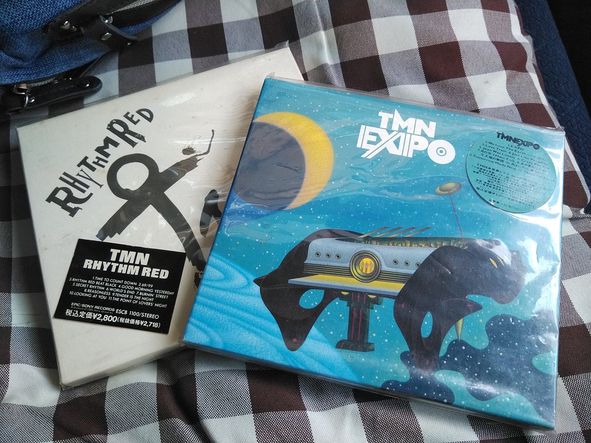 Mocha46987263's tweet photo. 今月は愛車の車中でひたすらリズレをヘビロテ。

２月は、EXPO。
あの曲が巡ってくる度に、キャーッてなっちゃうのです(*ﾉ▽ﾉ*)

#TMN
#RHYTHMRED
#EXPO https://t.co/rM3IDB1f2w