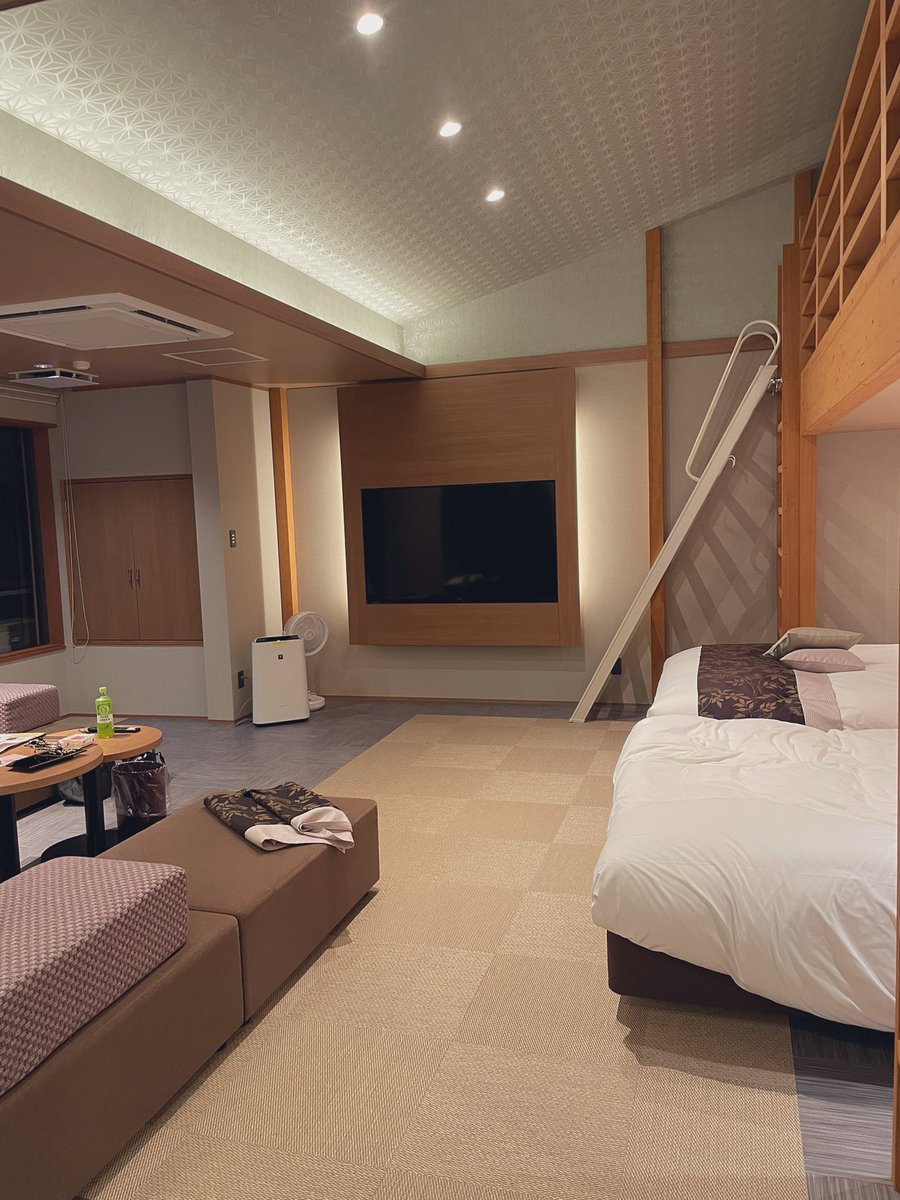 山梨