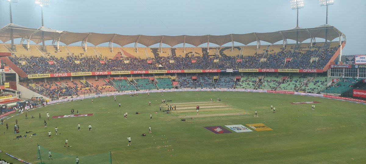 Kennady_25's tweet photo. #INDvsNZ https://t.co/Mh36iC4og3