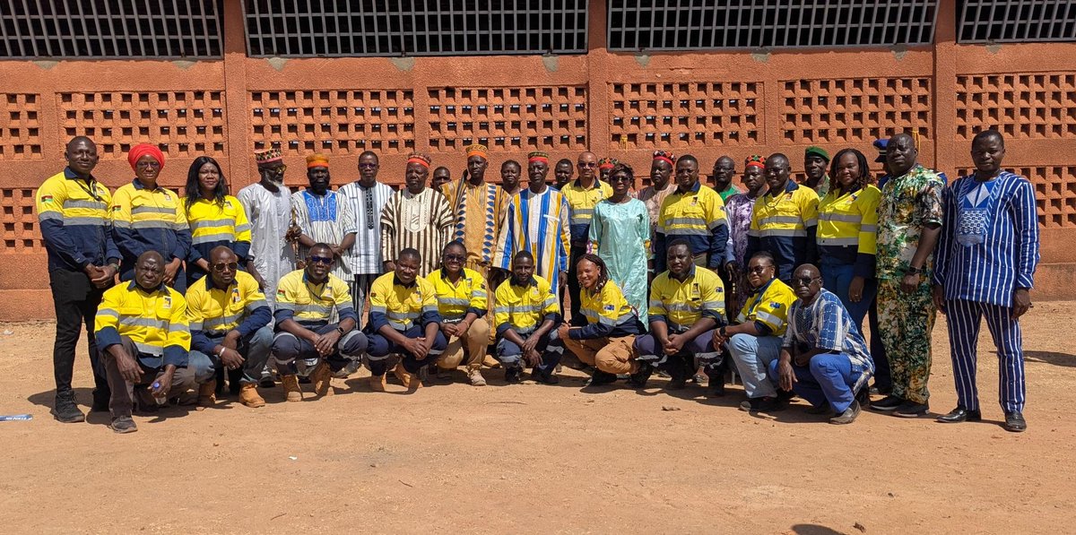 eliekabore's tweet image. Burkina Faso:  #SOMISA_SA présente ses vœux à aux autorités locales et à la #communauté_hôte ce  31 janvier 2026 à #Boudry.

#Mines_Actu_Burkina 
@Minesactubf