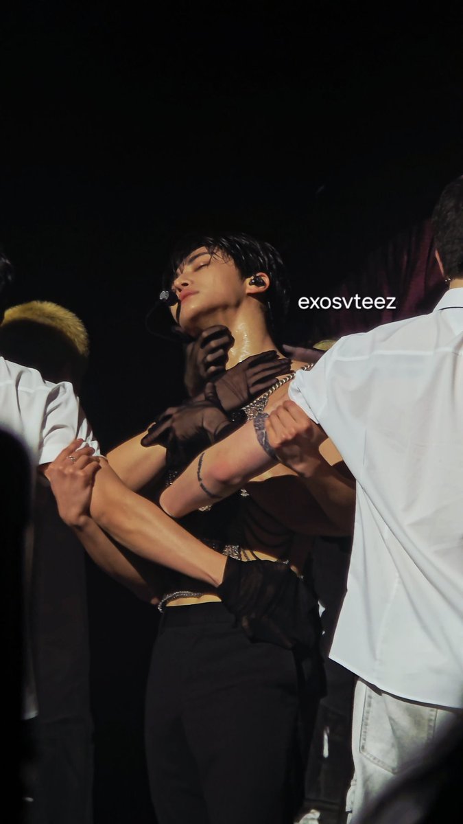 exosvteez's tweet photo. SEONGHWA 

#InYourFantasyJKT #ATEEZinJakarta #IYFJAKARTA #ATEEZ @ATEEZofficial #SEONGHWA https://t.co/FvK6ZLPDNV
