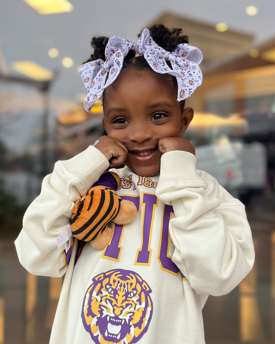 Alumni Hall LSU tweet media