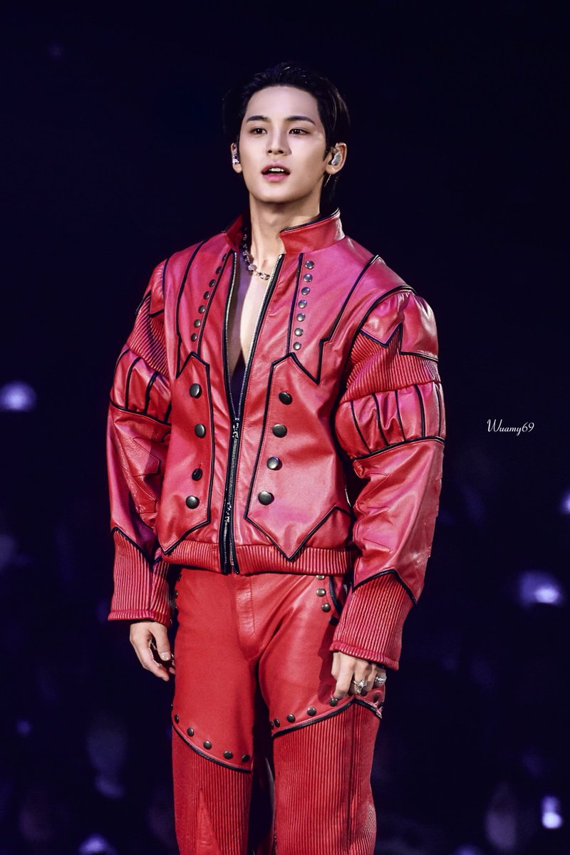 Wuamy69's tweet image. 260131 CxM DOUBLE UP in NAGOYA

😯？✨

#민규 #MINGYU #ミンギュ
#세븐틴 #SEVENTEEN