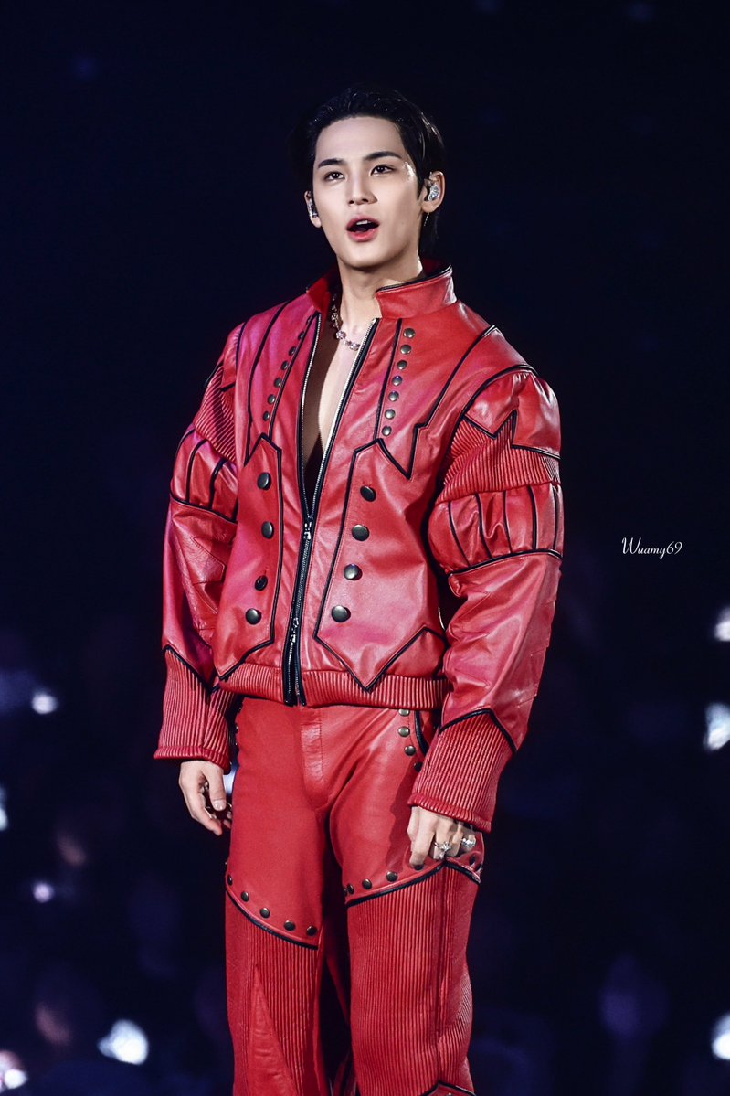 Wuamy69's tweet image. 260131 CxM DOUBLE UP in NAGOYA

😯？✨

#민규 #MINGYU #ミンギュ
#세븐틴 #SEVENTEEN