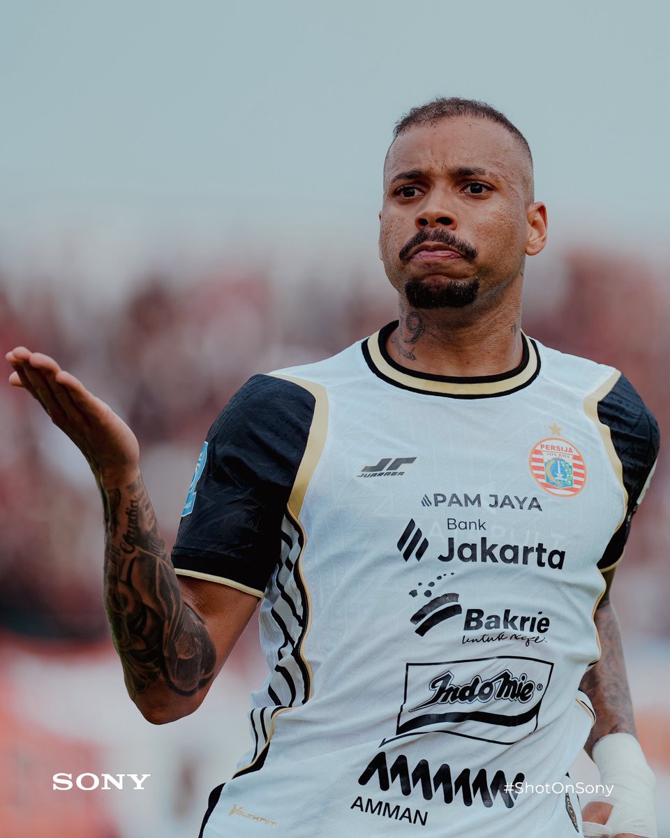 Persija_Jkt's tweet photo. Getting closer to the beautiful game ποΈπΈ
Shot on Alpha 9 III with FE 300mm f2.8 GM & FE 16-35mm f2.8 GM II | @SonyAlpha
#ShotOnAlpha #BRISuperLeague #Persija https://t.co/YhabqUK6E3