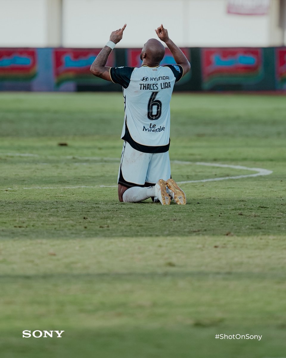 Persija_Jkt's tweet photo. Getting closer to the beautiful game ποΈπΈ
Shot on Alpha 9 III with FE 300mm f2.8 GM & FE 16-35mm f2.8 GM II | @SonyAlpha
#ShotOnAlpha #BRISuperLeague #Persija https://t.co/YhabqUK6E3