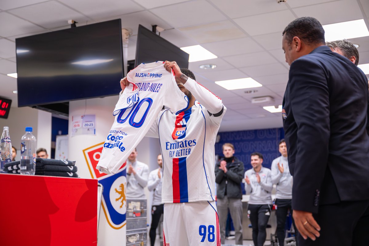 Olympique Lyonnais tweet media