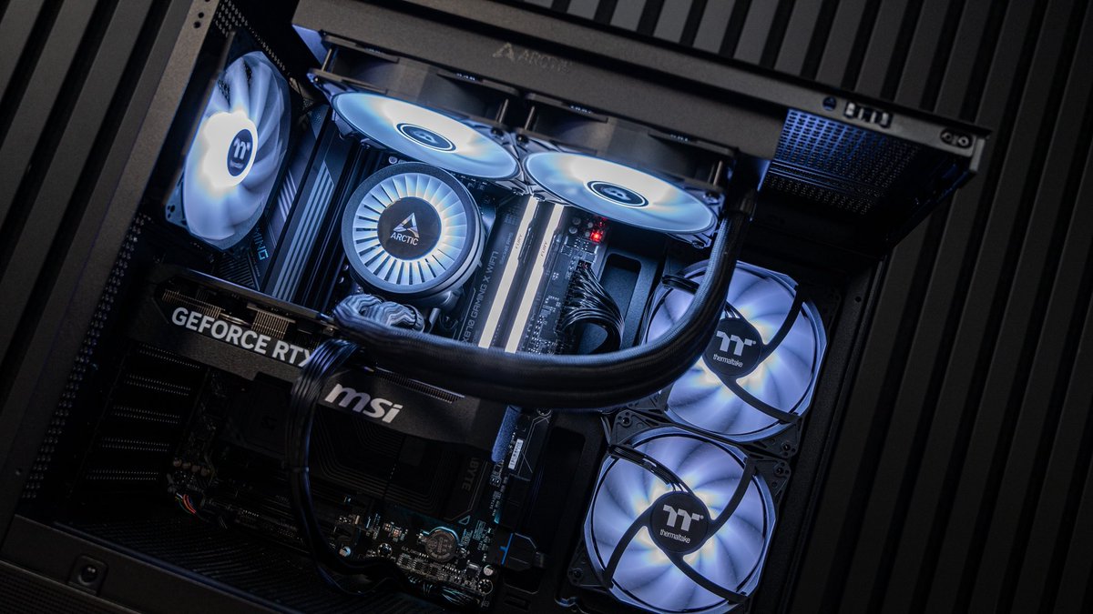 PowerGPU tweet media