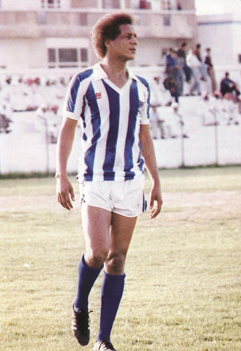 نعزي أنفسنا 
#بوفاة
إبن نادي التضامن المخلص 
ونجم الكرة الكويتية
وأحد اساطيرها الفارس الأسمر 
#فتحي_كميل 
إلى جنات الخلد يأبو فيصل 
لن ننساك.
نسأل الله أن يتغمده بواسع رحمته، ويسكنه فسيح جناته، وأن يُلهم أهله وذويه الصبر والسلوان.
خالص التعازي لأسرة الفقيد وللوسط الرياضي كافة.