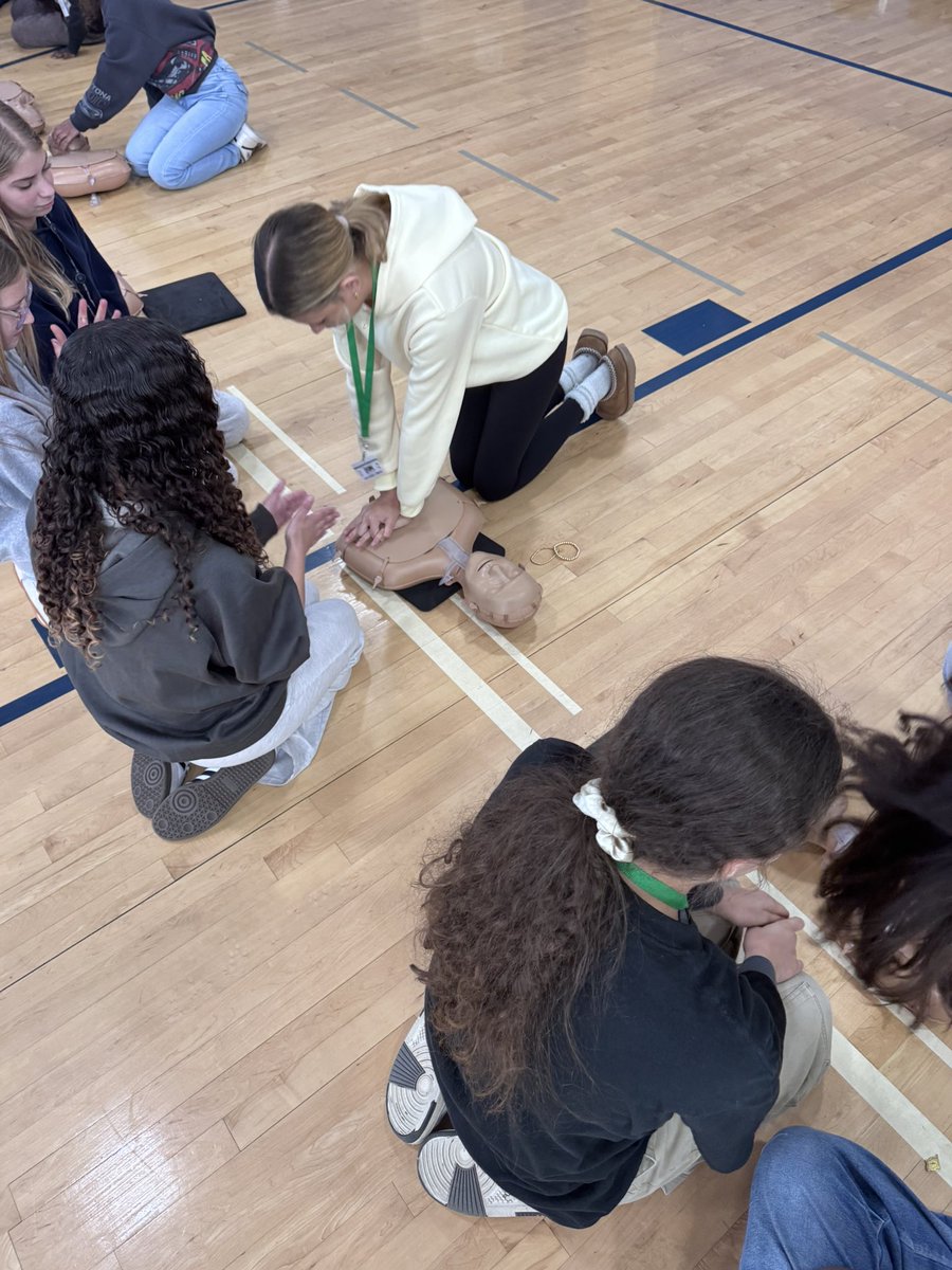 Woodlands Middle School tweet media