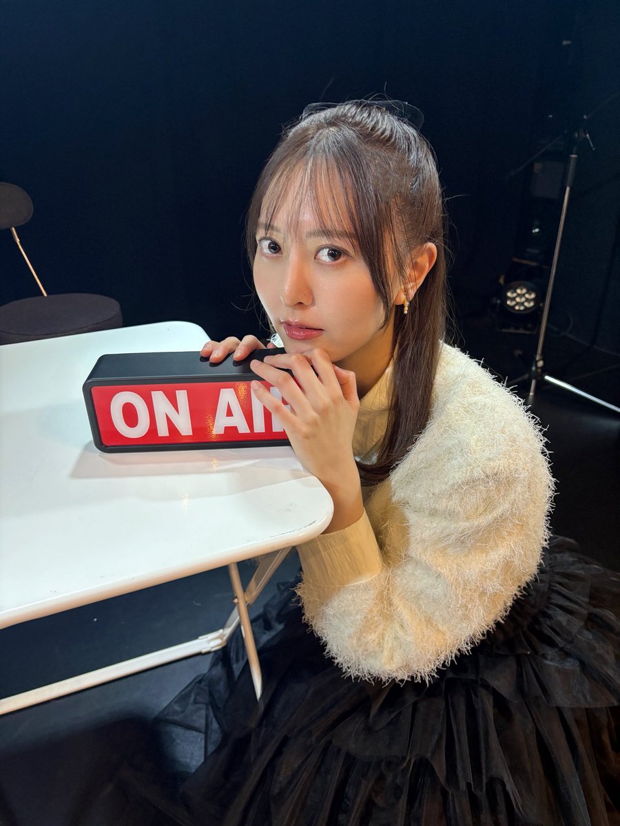 _madoka726_'s tweet image. 公開収録と大抽選会、
ありがとうございました！

暫定5月ごろまで毎月イベントなり
お仕事なりで会える機会がありそう✍️

カレンダーも自信作なので
楽しみにお待ちくださいませ☑︎