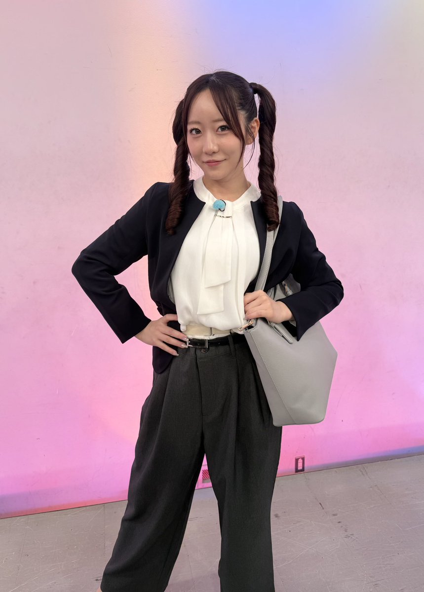それんじ tweet media