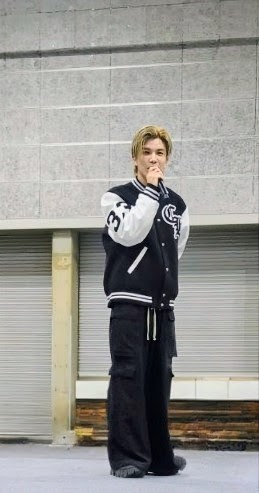 大阪ハイタッチ会岩ちゃん🩷 編集出来たからお裾分け🤭 #岩田剛典