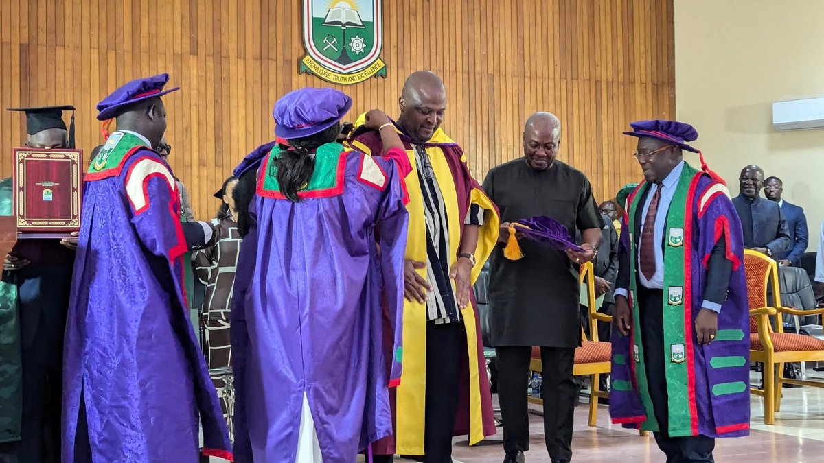 prime_rakon's tweet image. UMAT honors Ibrahim Mahama with a Doctorate Degree at its 18th Special congratulation

This prestigious recognition is a testament to his outstanding contributions and achievements

#PrimeRakon