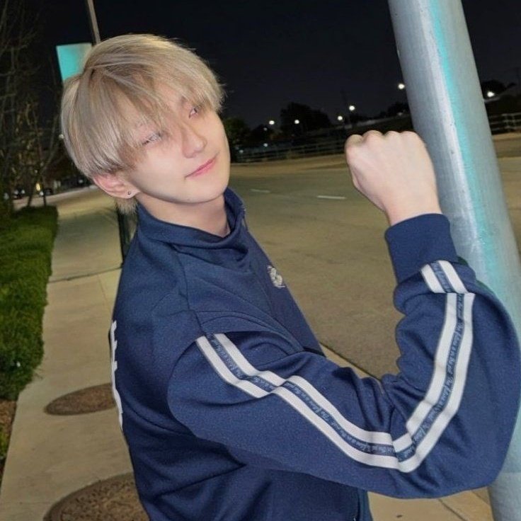 jaeports's tweet photo. . . . restarting 

looking for interactive mutuals !

hello, I'm fourth ! 

✯ he him
✯ not new to #stantwt / #kpoptwt 
✯ not a minor
✯ ult is enha, baymon, aespa, katseye, le sserafim, bp, but any fandom is welcome.

♡ / ↻ to boost ! https://t.co/5Iv4TEBn2D