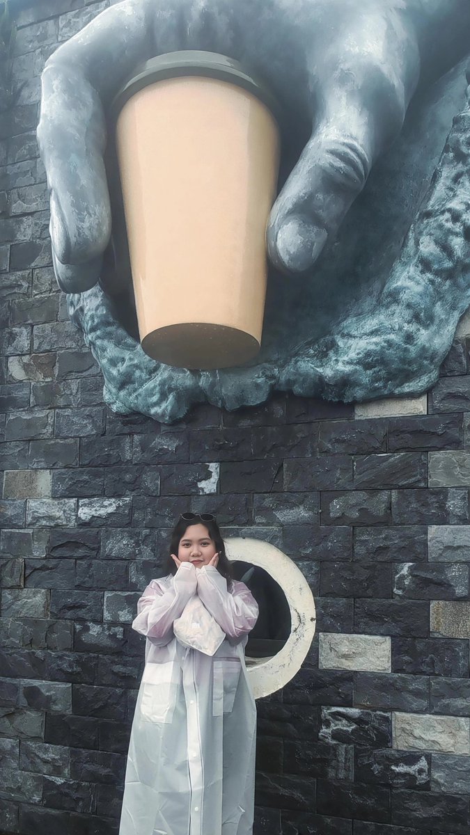 kaydeebv's tweet photo. 🗺️👟👟 https://t.co/8AmzVooHQT