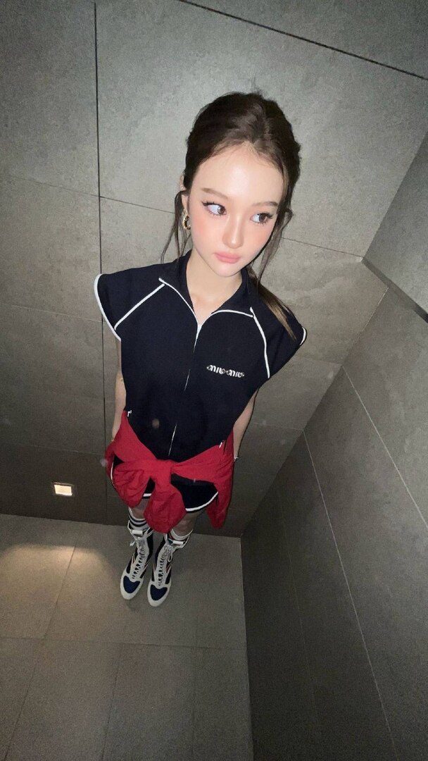 selfolssi ♤ tweet media