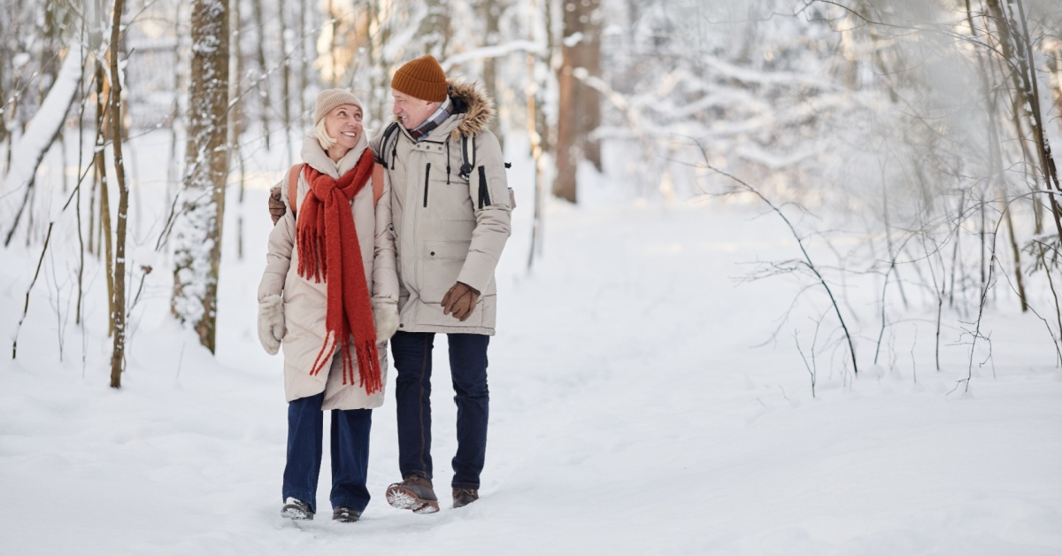 DurhamHealth's tweet image. A #ColdWeatherAlert is still in effect for Durham. 🌡️ ❄️ 

Bitterly cold conditions are expected to last until Monday morning.

Check on older family, friends and neighbours. 

If outdoors, cover up. Frostbite can develop within minutes.

Learn more durham.ca/coldweather