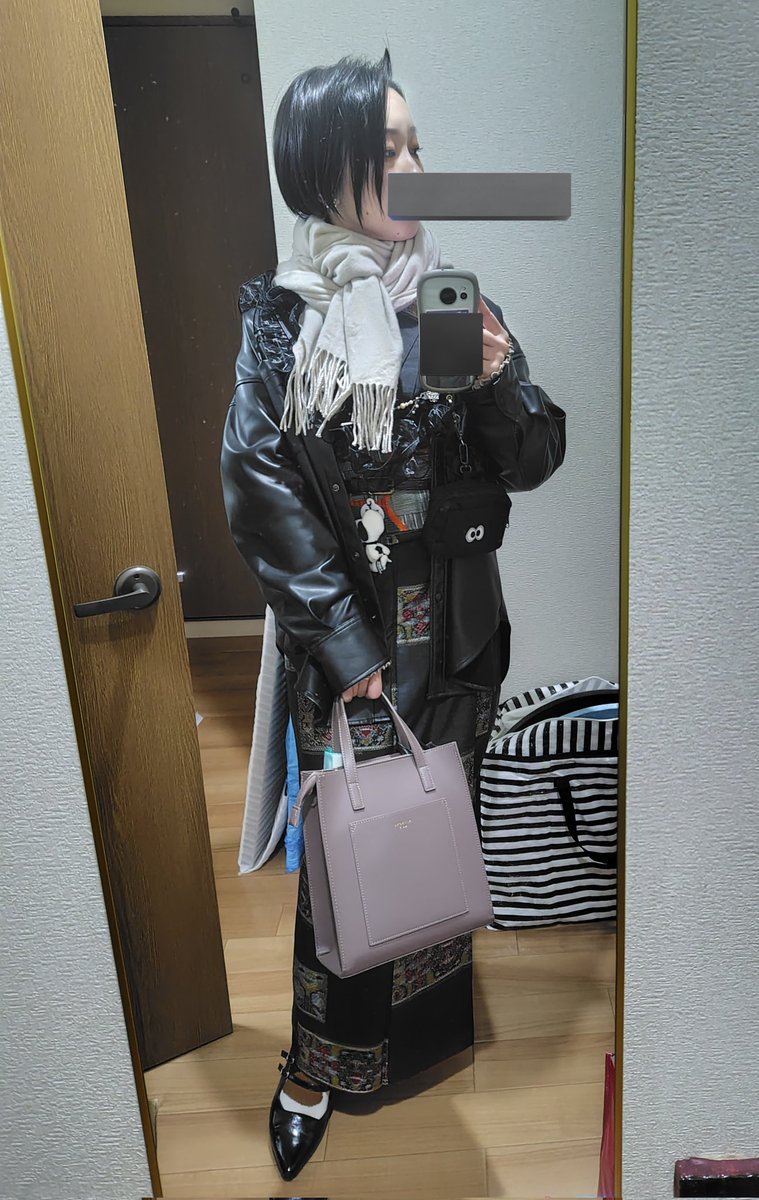 gurumikan0311's tweet photo. 今日の在廊は闇堕ち気味のひとがテーマでした
詳細はまたnoteに投稿予定ですわよ👘

#着物コーデ https://t.co/uMUMgVCbXY