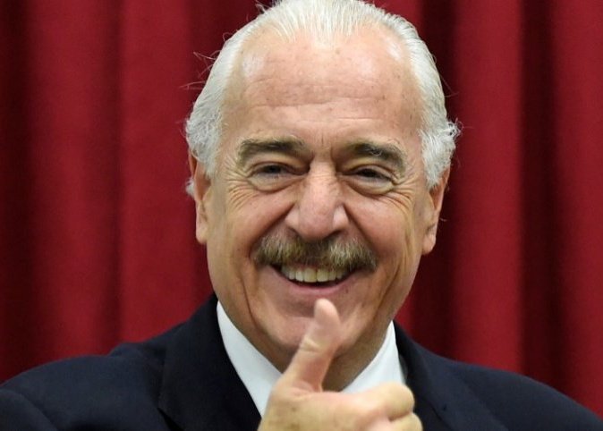 taltalivan's tweet image. Cuando no estás en la Lista Clinton // pero sí en la de Jeffrey Epstein.