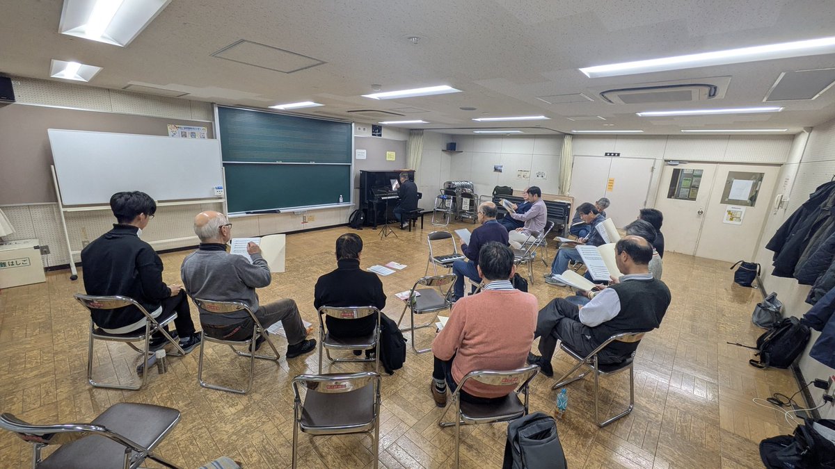 spgcobmc's tweet photo. １月も今日で終わり。
年明けから始まった８月のOB六連に向けた練習も、音取りがだいぶ進みました🎶🎶🎶
団員のほとんどが初めて挑む難曲てすが、楽しみながら練習しています。 https://t.co/LGUCZIEmEC