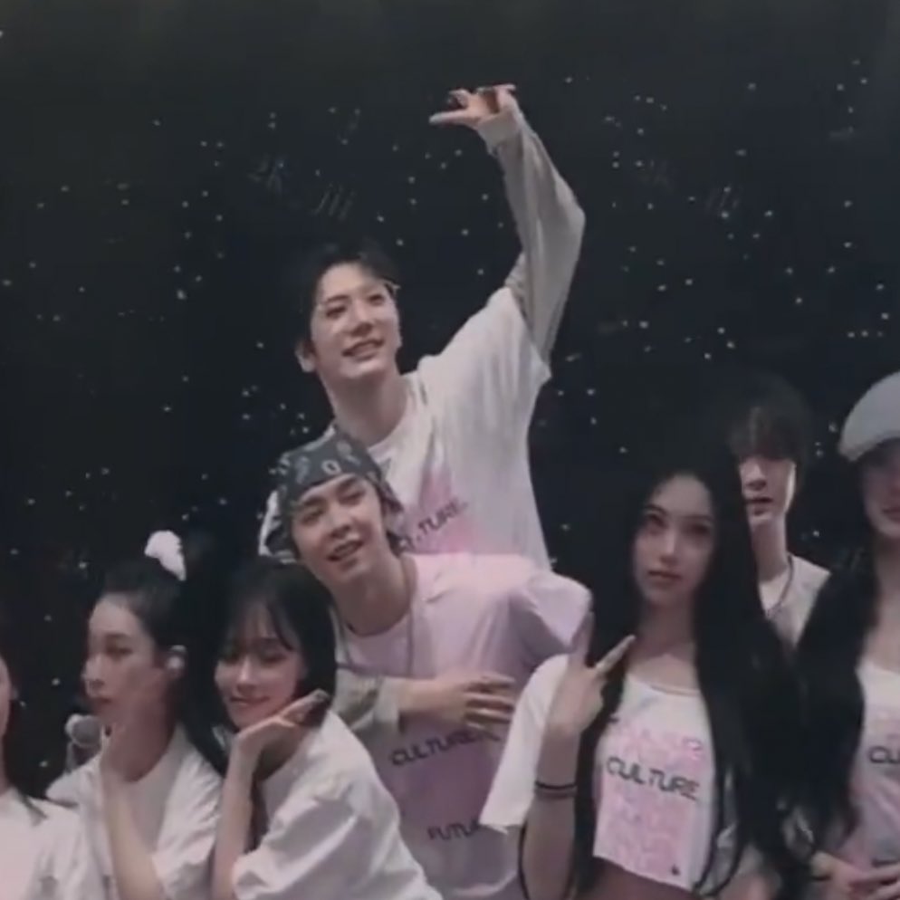 เตนล์จิ๋วมาก ขี่หลังพี่จอห์น🥺