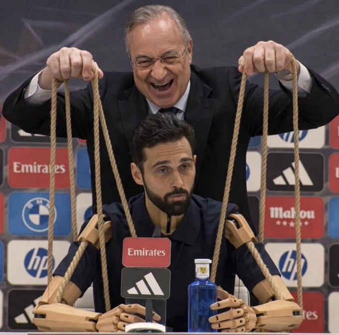 DonShelby_'s tweet photo. ¿Pero quién es el pelele de Álvaro Arbeloa para creerse que puede ir a las ruedas de prensa de monigote que hace a repartir carnets entre la afición?

LA PITADA DE MAÑANA TIENE QUE SER MONUMENTAL Y EL CONO TIENE QUE PILLAR TAMBIÉN UN SEVERO REPASO. https://t.co/e75FOnqwen