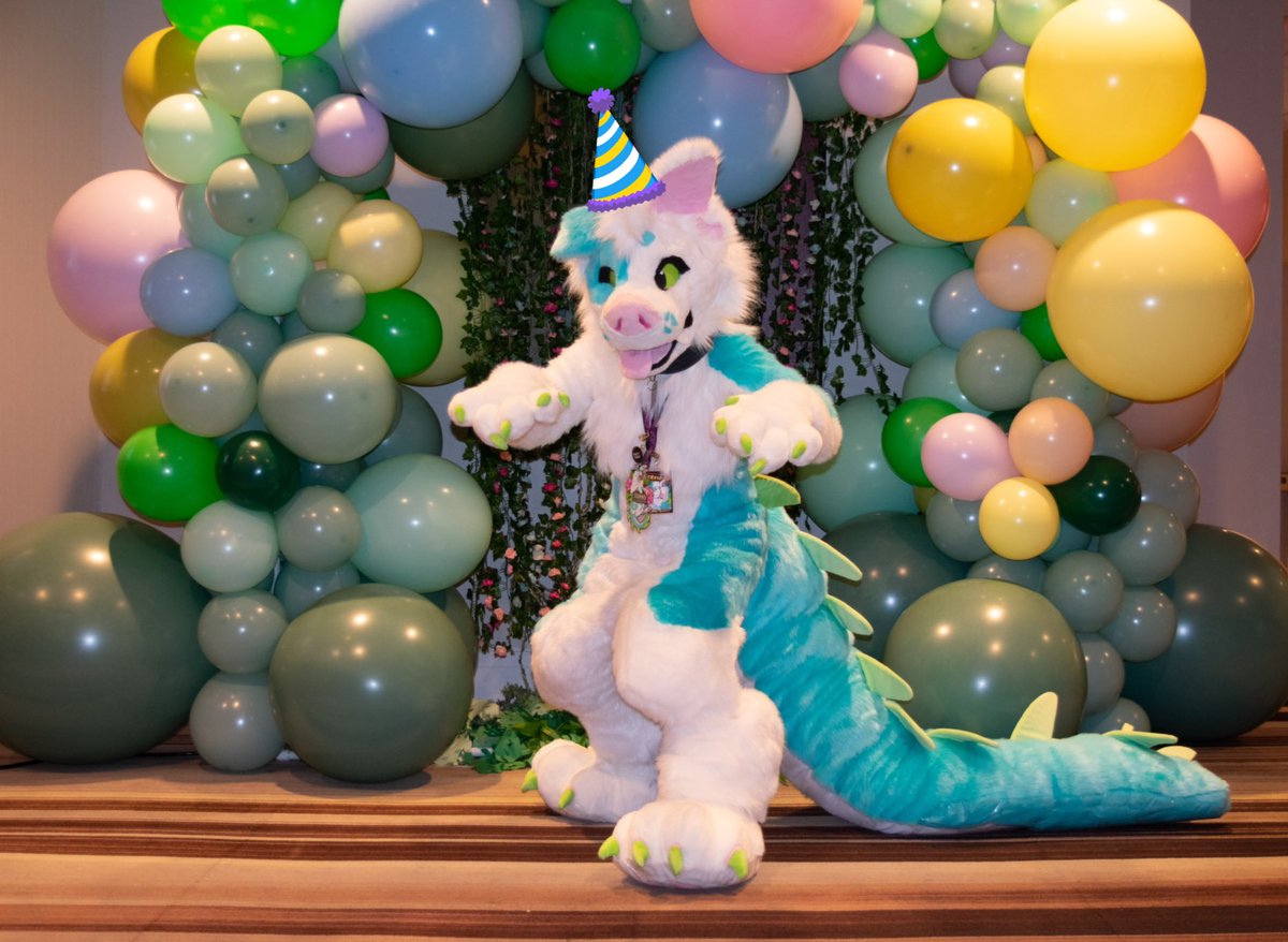 🐊Metric tweet media