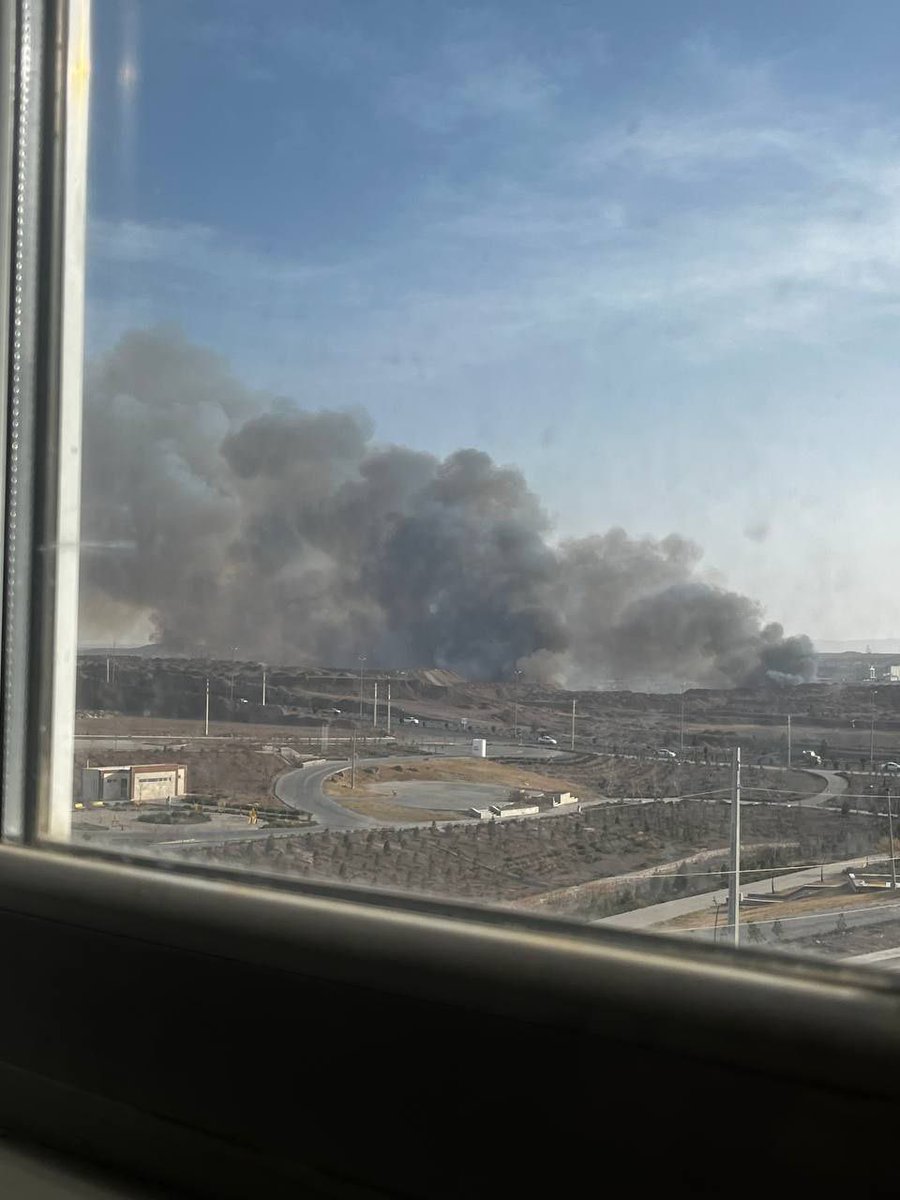 ConflictAlarm's tweet image. BREAKING: Explosions reported across Iran — at least 7 cities

Tehran, Bandar Abbas, Tabriz, Parand, Qeshm, Nowshahr, Ardabil

North, south, east, west. All within hours.

Neither Israel nor the US have commented.

This is not gas leaks. This is coordinated.