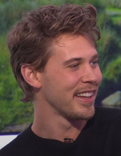 JohnLoony's tweet photo. 4. The 4th most gorgeous man in the world is the actor Austin Butler @austinbutler, with 27 votes (up 1 since last month) #WAAAAGH https://t.co/x4TaTAijD3