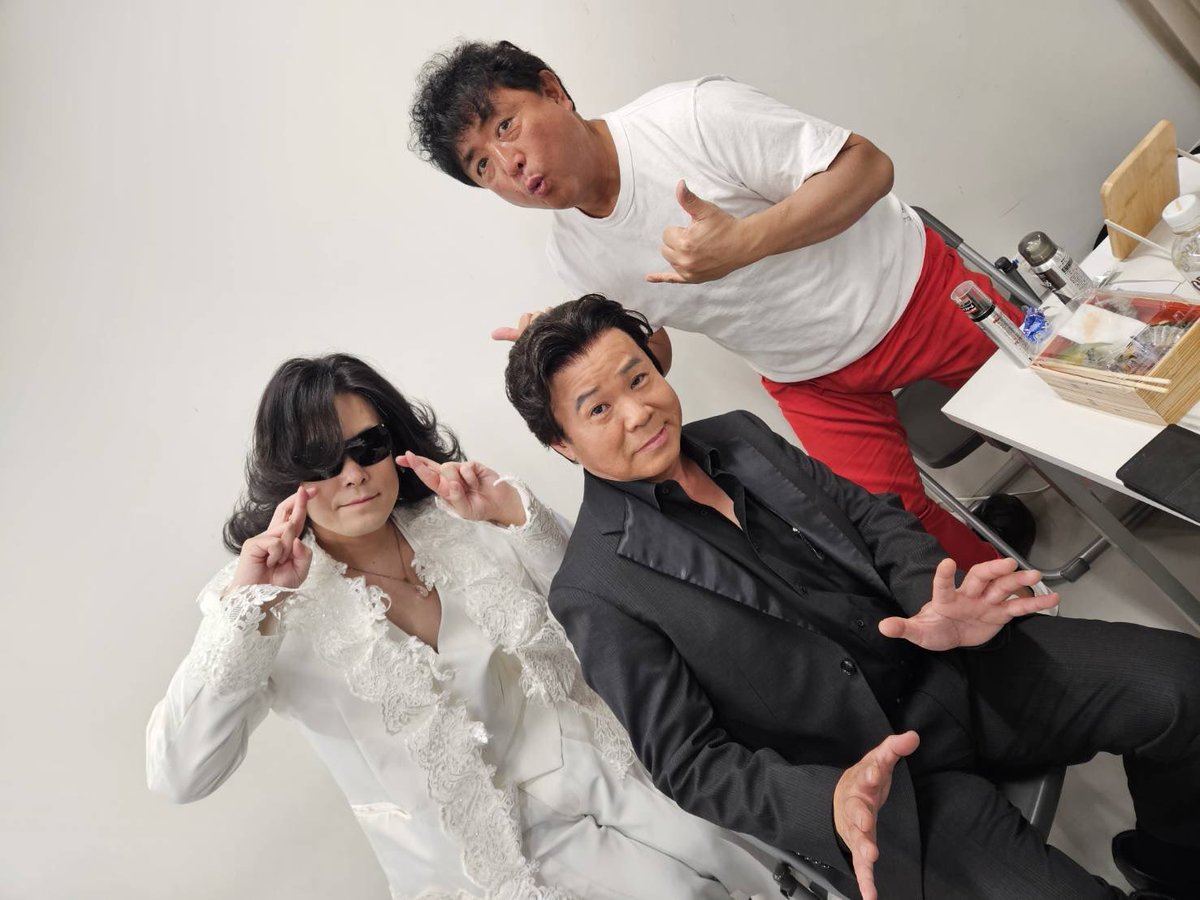 keisuke_kamon's tweet photo. モノマネMONSTER】
観ていただいた皆様！！
ありがとうございます♥
見逃した方は是非とも#TVer
でご覧ください。
#モノマネMONSTER
#日本テレビ
#TUBE
#ジョニー志村
#マエダ夏男
#saToshl
#嘉門ケイスケ https://t.co/AjtGcPuKVU