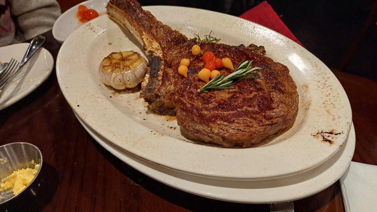 cesummer20's tweet photo. OutBack 갔다 왔습니다^^
I went to outback
#아웃백 #Outback https://t.co/F9ct6V4YUG