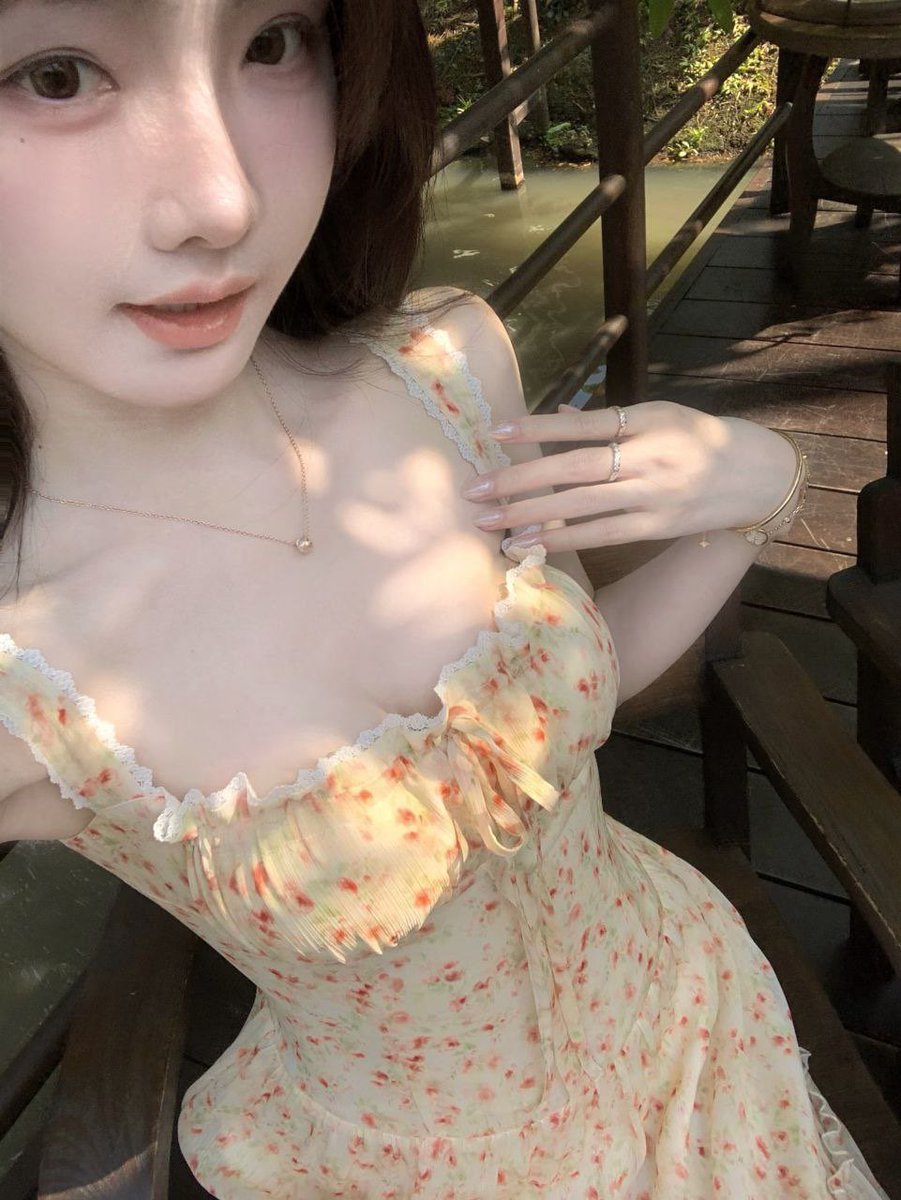 阿帅-AI脱衣一键脱衣 tweet media